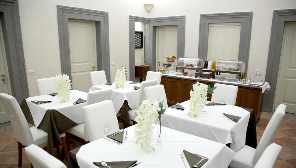 Hotel Renaissance Firenze Kültér fotó